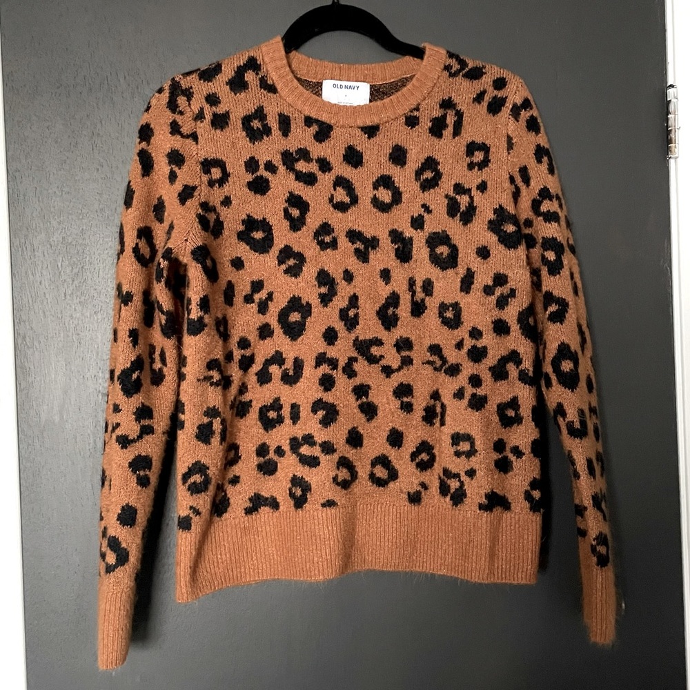 Old Navy Leopard Soft Sweater - Size Medium